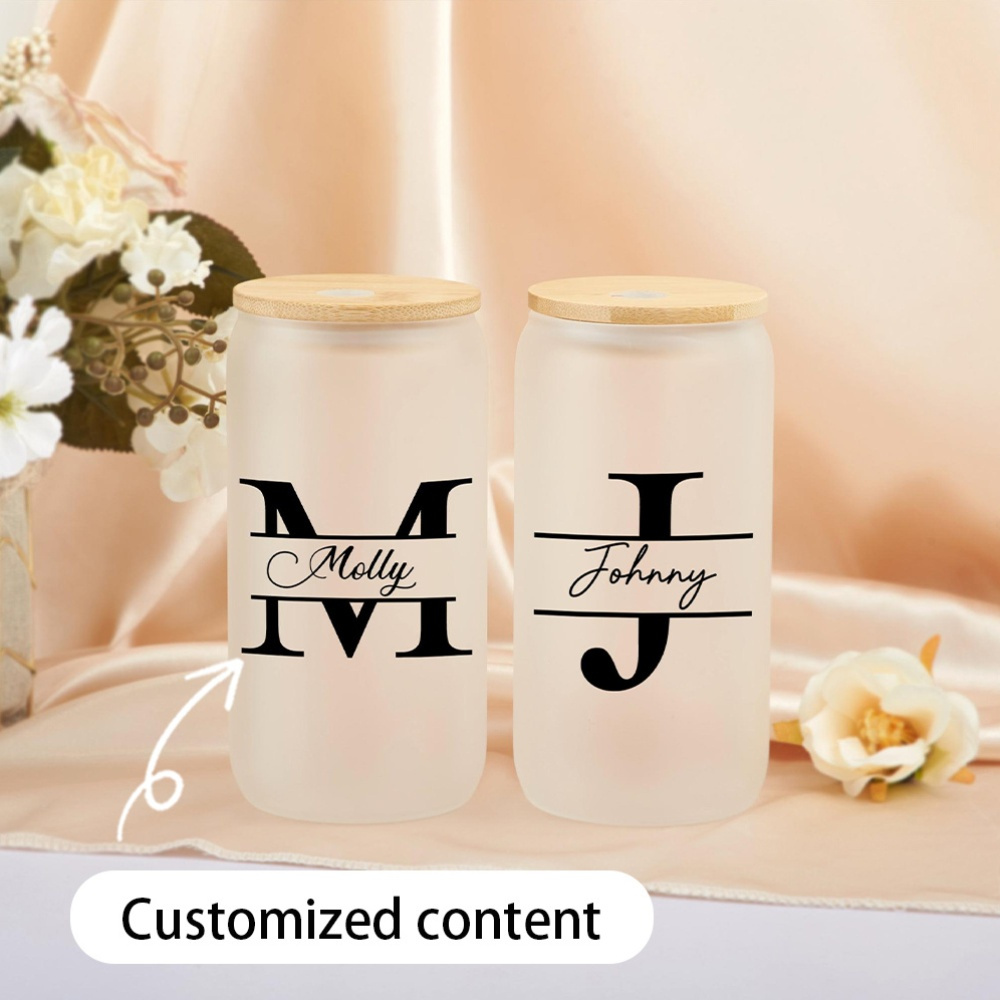 Coffee Equipment Names - Personalisierter Becher aus Milchglas mit Bambusdeckel